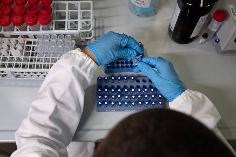 Acque del Chiampo | PFAS, nuova attività di ricerca scientifica con l’Università di Verona per la valutazione della trattabilità biologica dei micro inquinanti